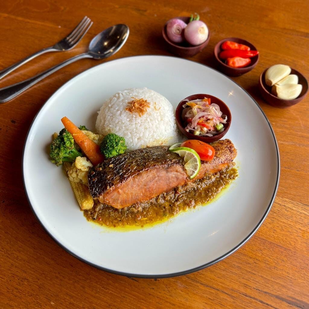 Salmon nyatnyat Balinese